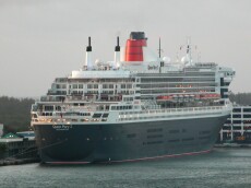 ニューヨークでのクイーンメリー2号