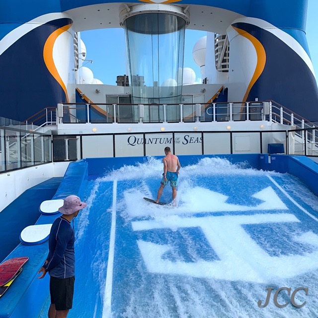 #フローライダー #クアンタムオブザシーズ #ロイヤルカリビアン #クルーズ #サーフィン #旅行 #quantumoftheseas #flowrider #royalcaribbean #cruiselife #i2w #cruise #cruisevacation #travel #surfing? #cruiseship #?