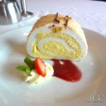 #デザート #ケーキ #ボイジャーオブザシーズ #ロイヤルカリビアン #クルーズ #船旅 #voyageroftheseas #royalcaribbean #cruise #i2w #cruiselife #cruisevacation #dessert #cake #cruiseaddict #cruiselover #onstacake #cruisefan #travel #caruisetravel